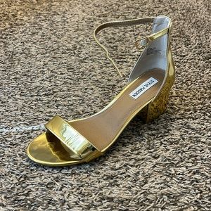 Steve Madden Irenee Sandal